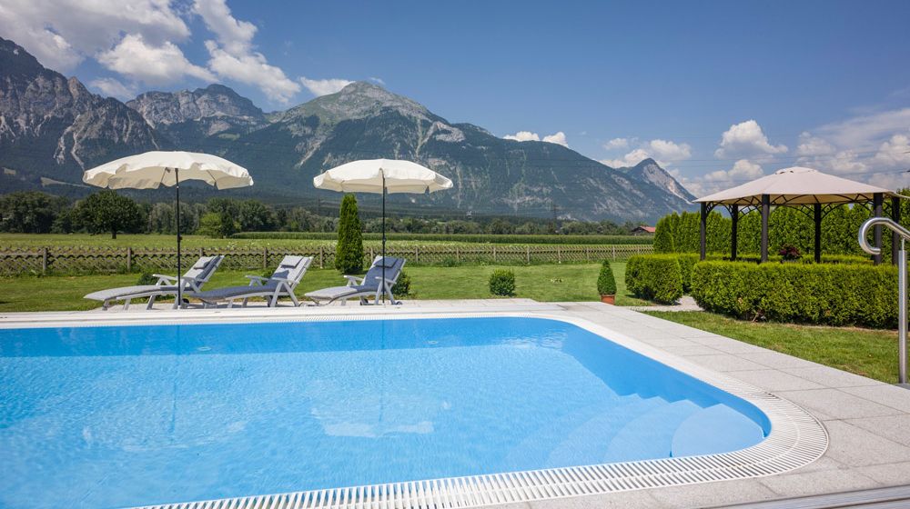 Pool & Garten